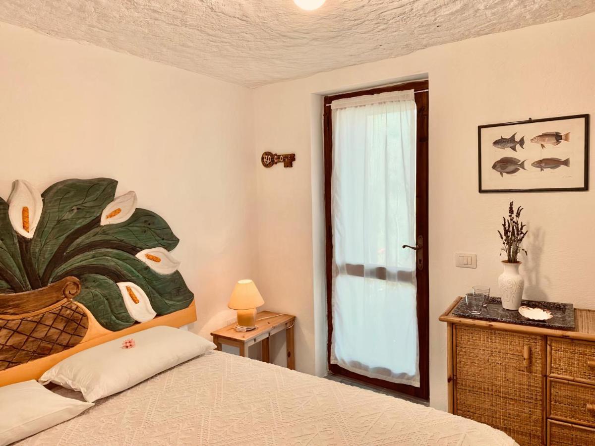 Pinelopi Room Olbia Bagian luar foto